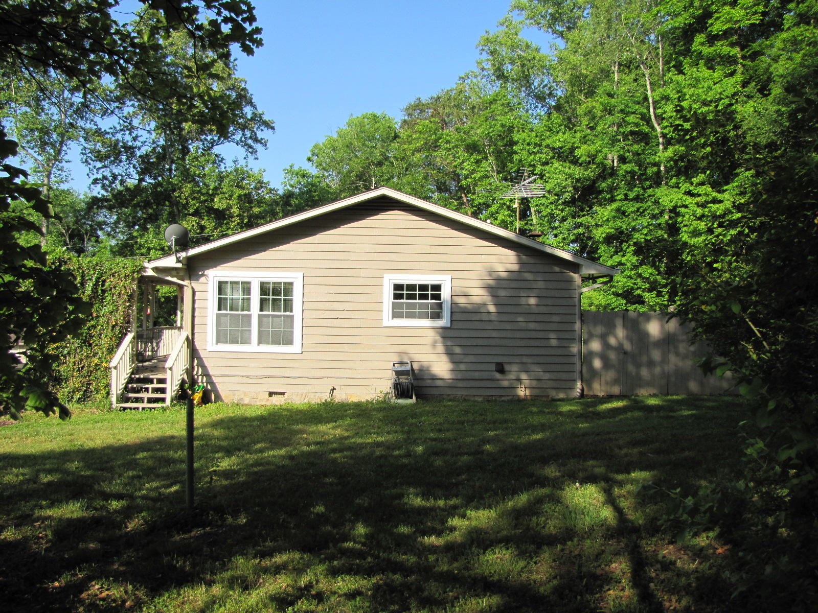 5105 Hubbard Road Loudon, TN 37774 - Photo 6 of 43 IMG_5264