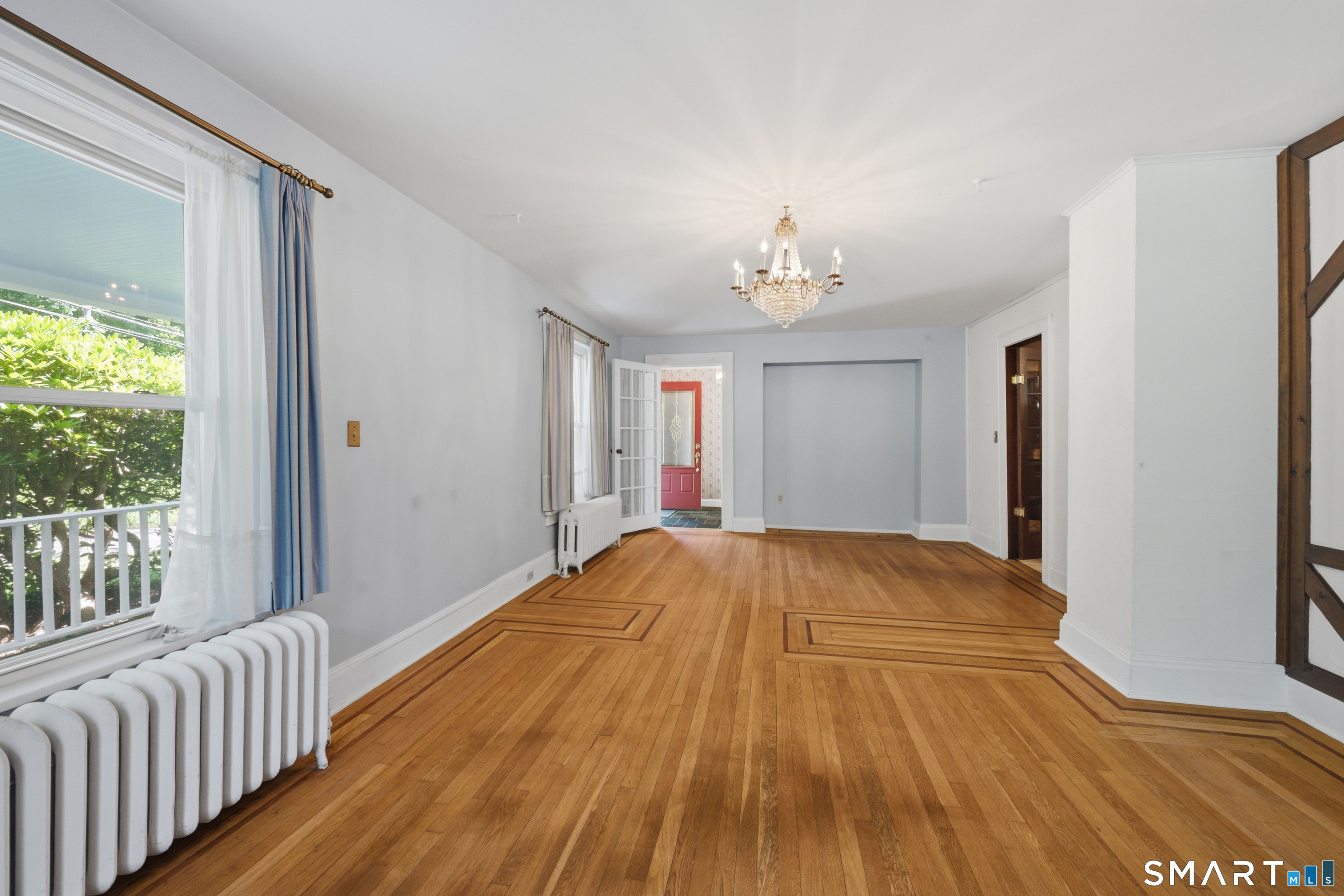 36 Middle River Road Danbury, CT 06811 - Photo 3 of 33