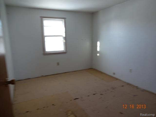 5282 Cade Road Capac, MI 48014 - Photo 13 of 15 DSC01139.jpg