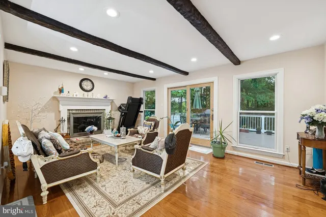 $6,999 | 6625 Weatheford Court, McLean, VA 22101