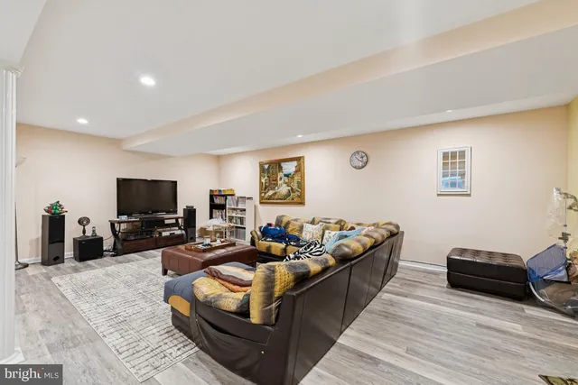 $6,999 | 6625 Weatheford Court, McLean, VA 22101