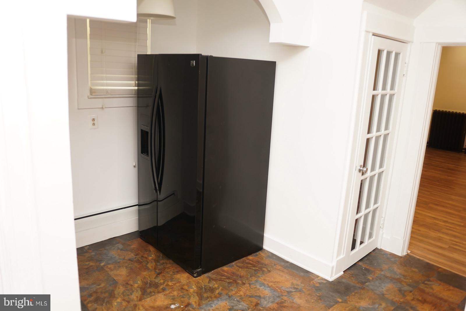 4105 Chatham Road Baltimore, MD 21207 - Photo 14 of 41 Large newer refrigertor ready for use
