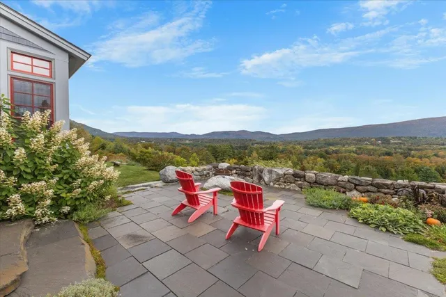 $1,865,000 | 380 Partridge Hill, Unit 22, Manchester, VT 05255