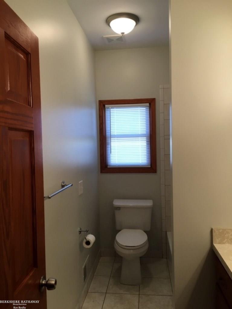 858 Kinney Road Memphis, MI 48041 - Photo 27 of 36 Main Bath