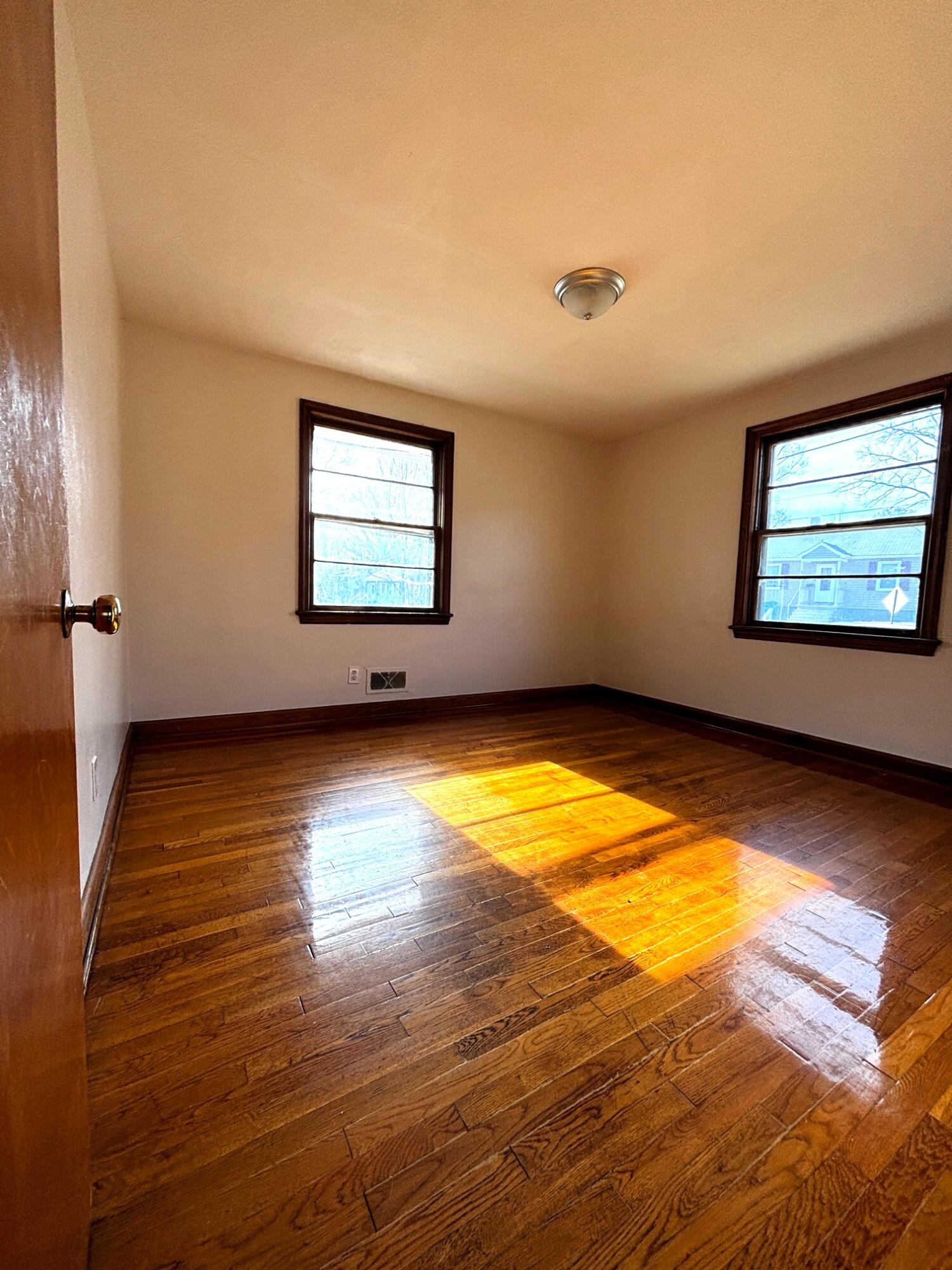 2501 Liberty Road Northwest Roanoke, VA 24012 - Photo 6 of 13 IMG_1794