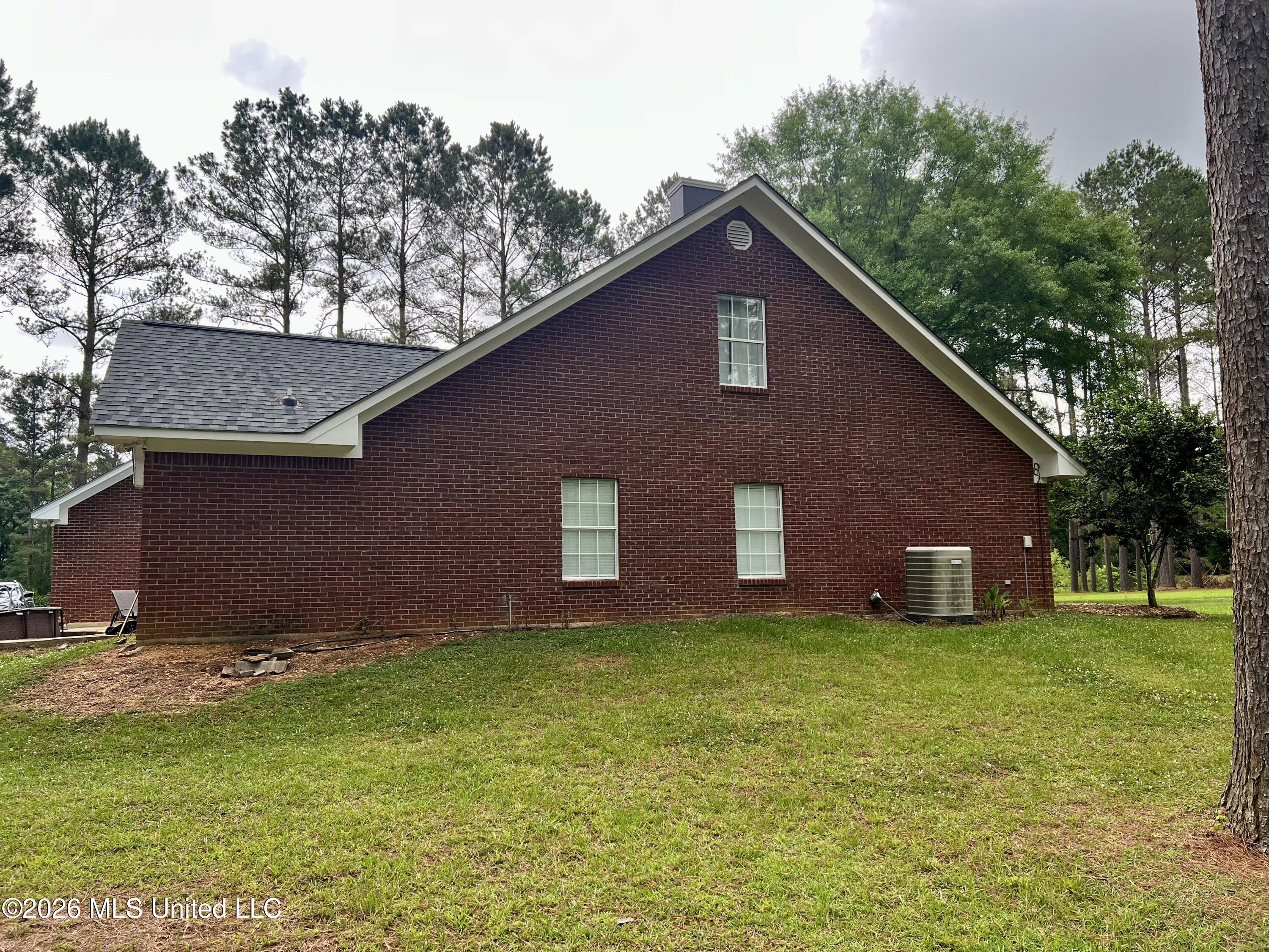 367 Highway 44 Jayess, MS 39641 - Photo 34 of 45 IMG_1796