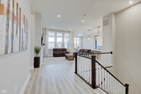 $1,150,000 | 4190 East County Road 100 South, Avon, IN 46123