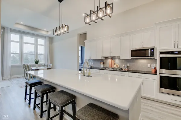 $1,150,000 | 4190 East County Road 100 South, Avon, IN 46123