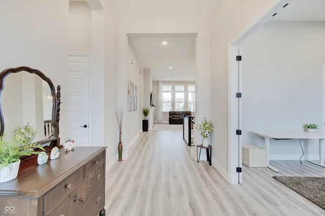 $1,175,000 | 4190 East County Road 100 South, Avon, IN 46123