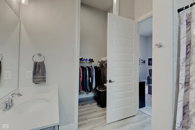 $1,175,000 | 4190 East County Road 100 South, Avon, IN 46123