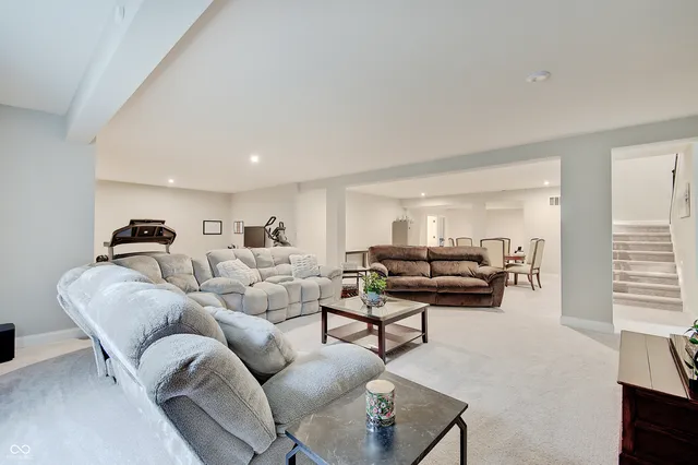 $1,175,000 | 4190 East County Road 100 South, Avon, IN 46123