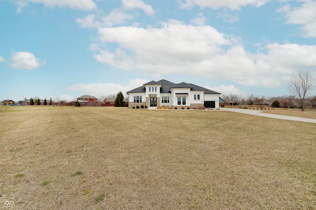 $1,175,000 | 4190 East County Road 100 South, Avon, IN 46123