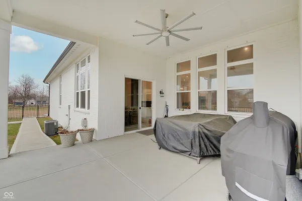 $1,150,000 | 4190 East County Road 100 South, Avon, IN 46123