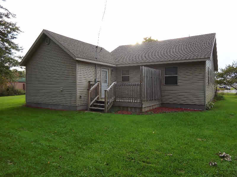 3632 North Huron Road Pinconning, MI 48650 - Photo 10 of 11