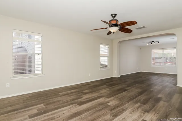 $1,645 | 146 Osprey Haven, San Antonio, TX 78253