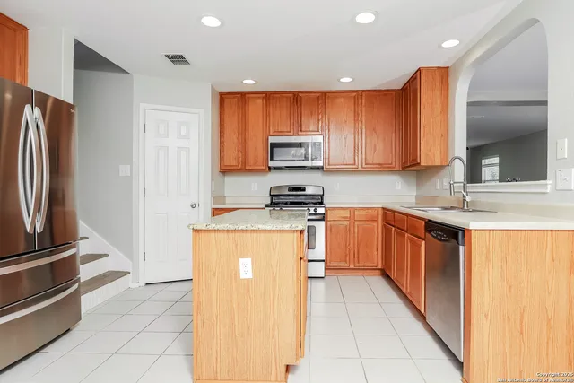 $1,645 | 146 Osprey Haven, San Antonio, TX 78253