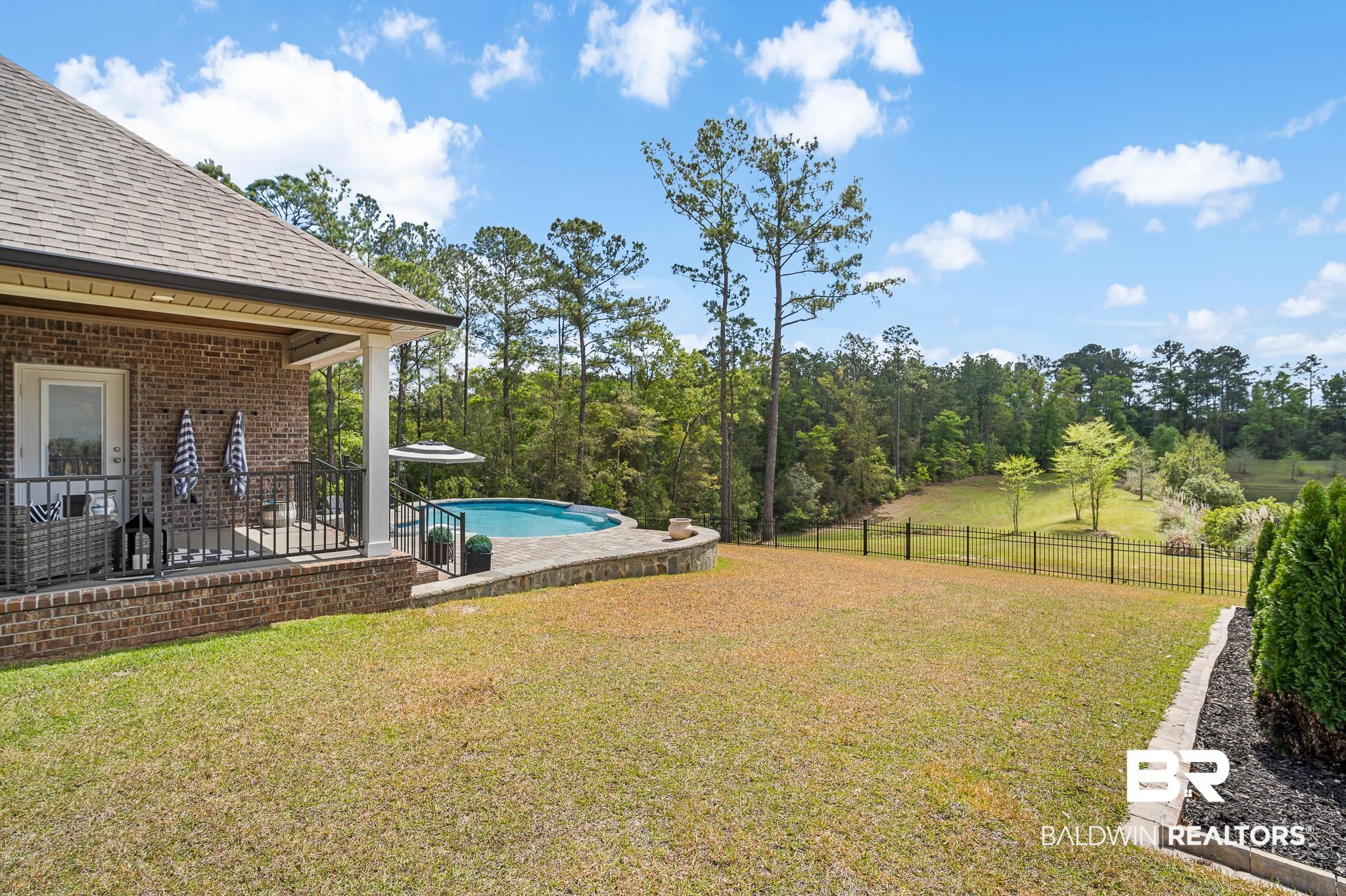 8664 Danube Court Daphne, AL 36526 - Photo 32 of 50 Side yard