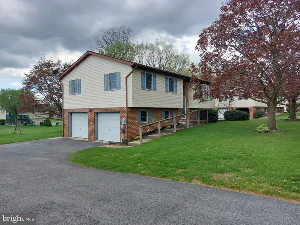 $274,900 | 912 Poplar Lane, Lebanon, PA 17046
