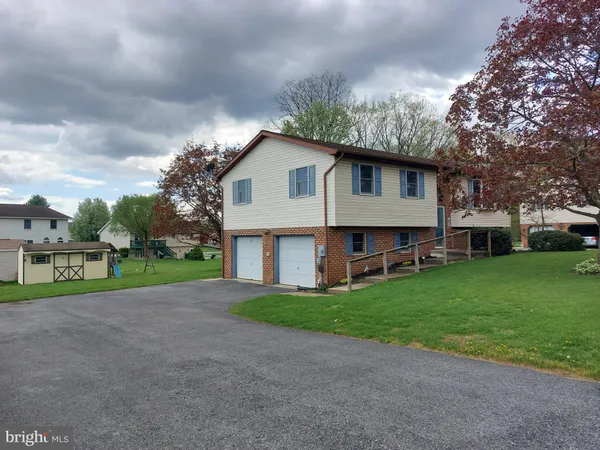 $274,900 | 912 Poplar Lane, Lebanon, PA 17046