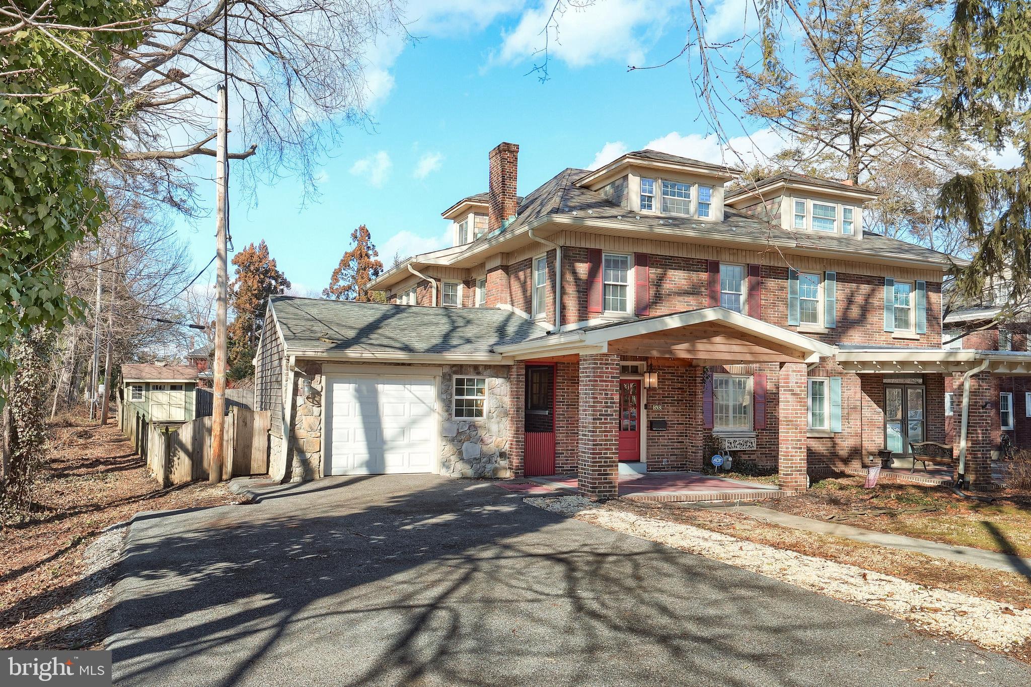 533 Country Club Road York, PA 17403 - Photo 6 of 47 Gallery Image 6