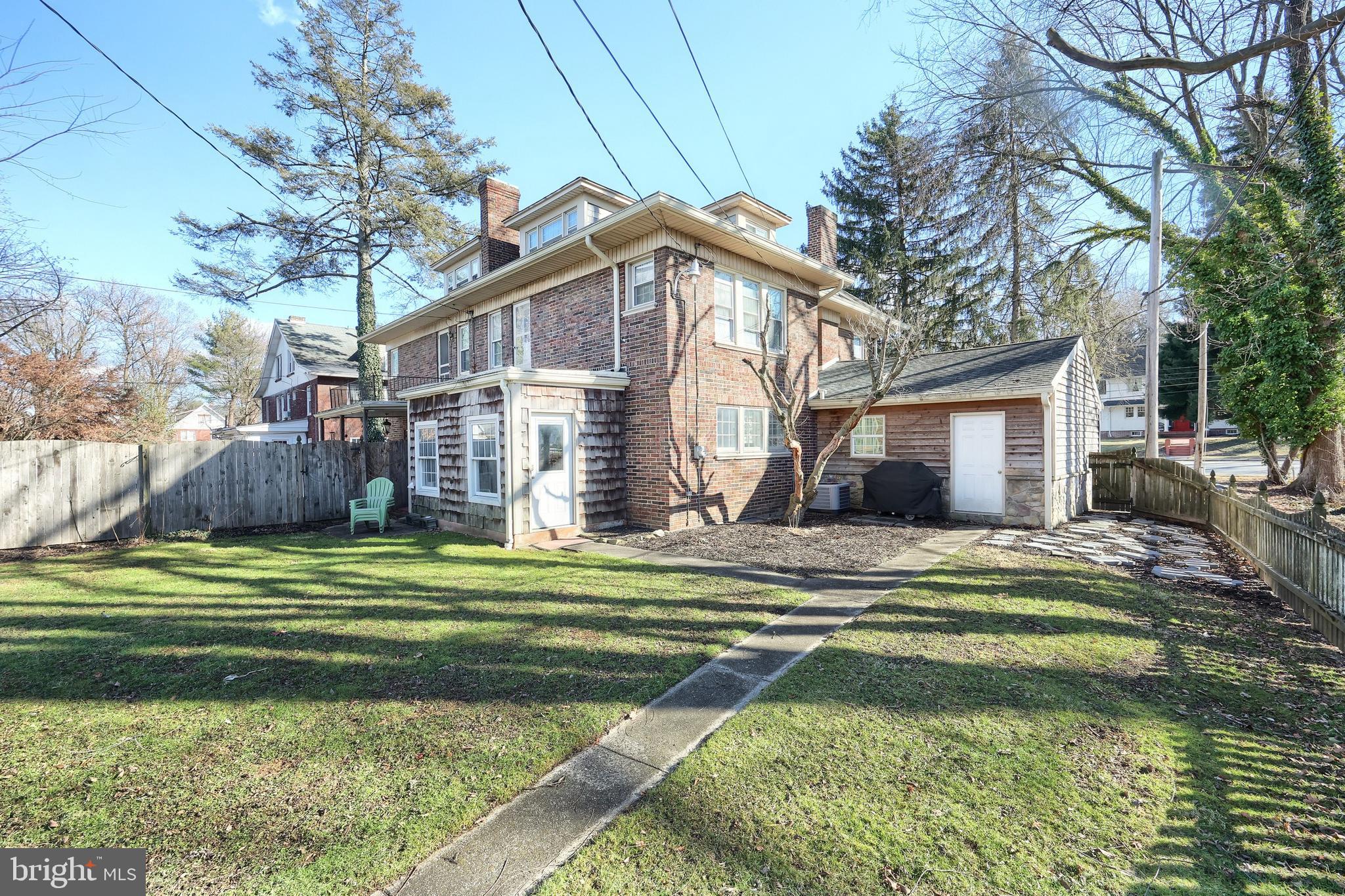 533 Country Club Road York, PA 17403 - Photo 8 of 47 Gallery Image 8