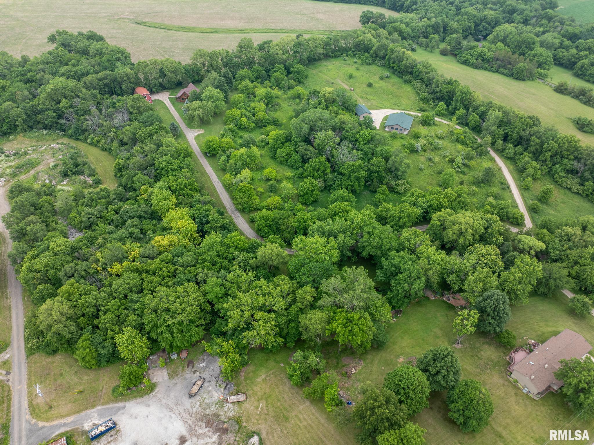 602 Southeast 13th Street Aledo, IL 61231 - Photo 3 of 45