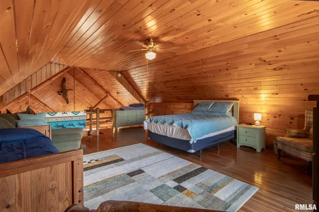 $359,000 | 602 Southeast 13th Street, Aledo, IL 61231