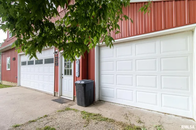 $359,000 | 602 Southeast 13th Street, Aledo, IL 61231