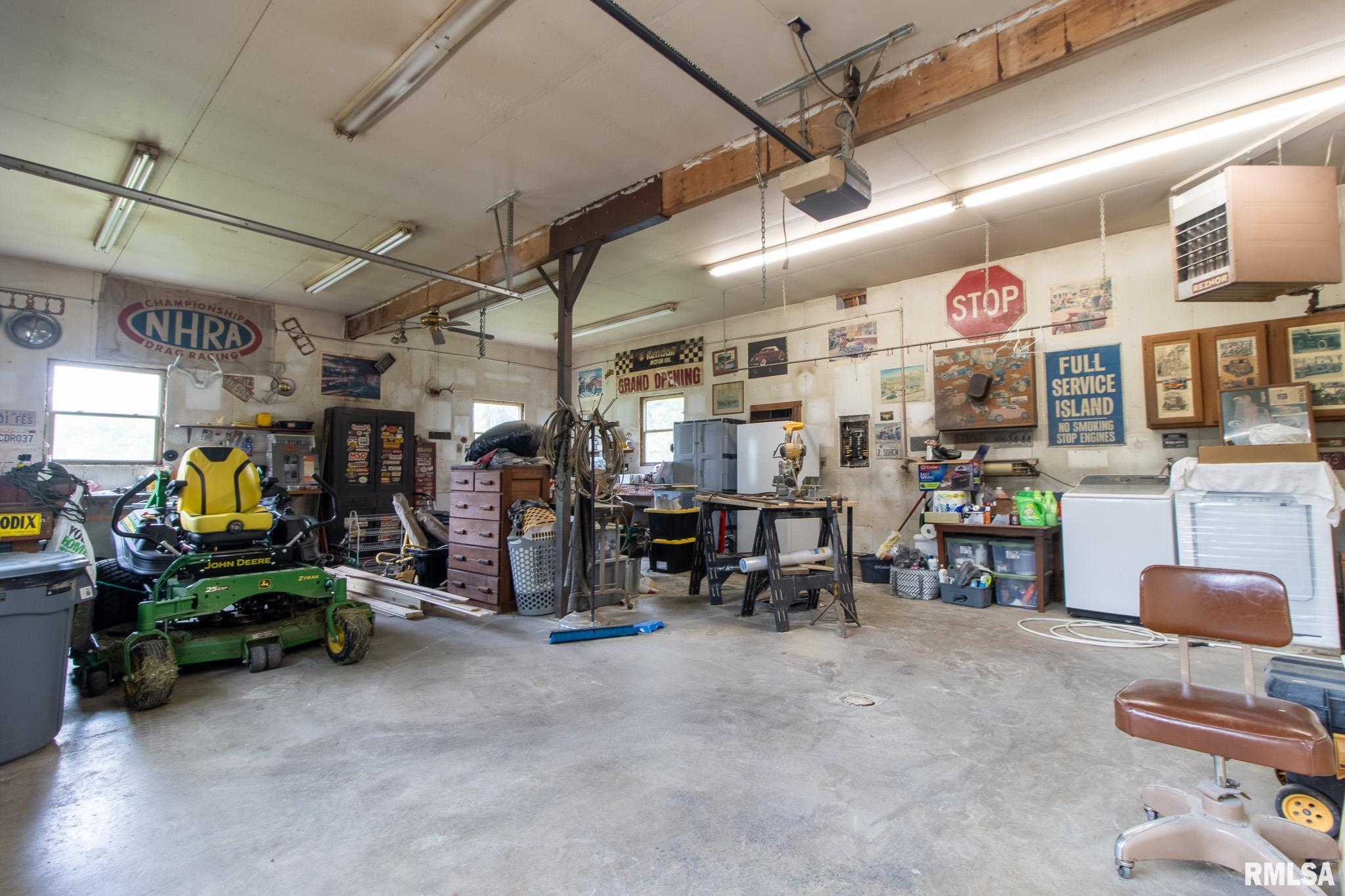 602 Southeast 13th Street Aledo, IL 61231 - Photo 36 of 45