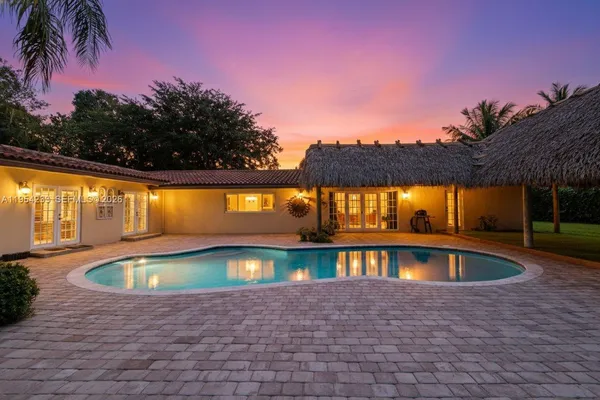 $2,250,000 | 15144 Southwest 72nd Court, Palmetto Bay, FL 33158