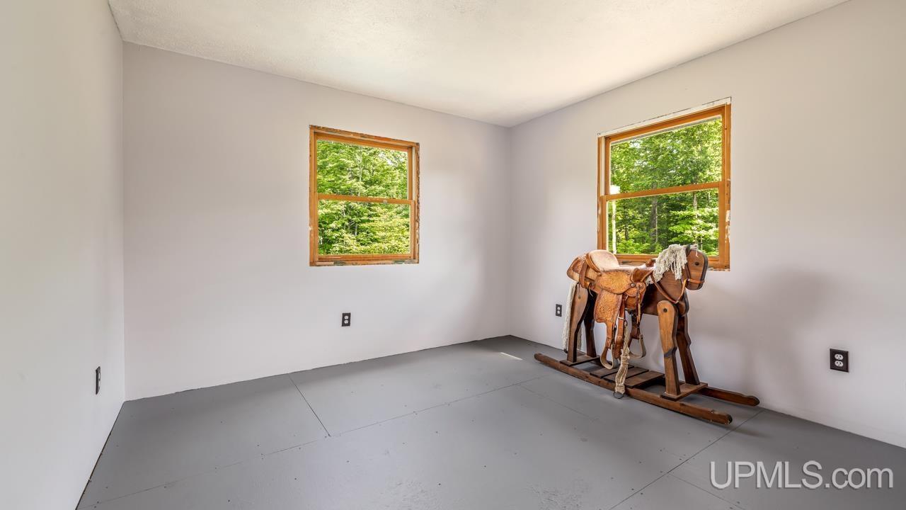 8511 Hyland Road Manistique, MI 49854 - Photo 27 of 67