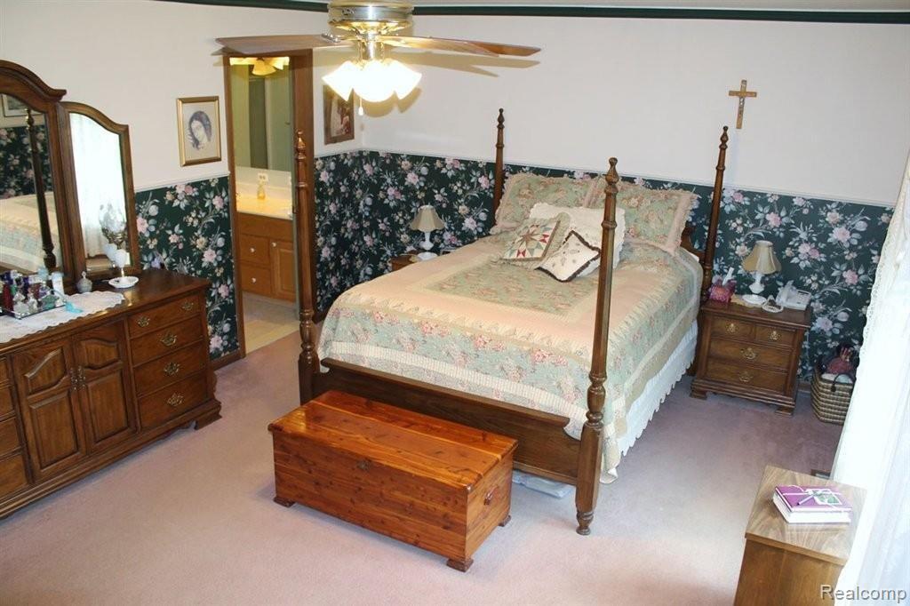 1105 Miller Road Allenton, MI 48002 - Photo 15 of 25 15-MasterSuite.jpg