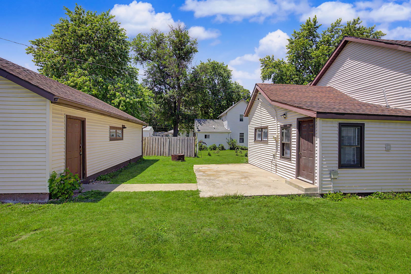 1206 East Main Street Clinton, IL 61727 - Photo 30 of 33