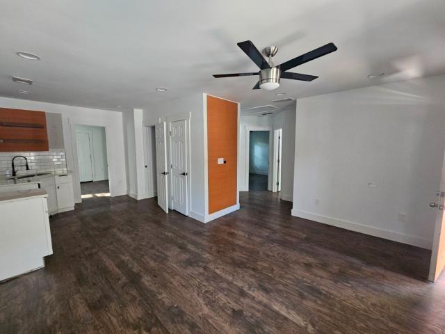 296 Thornton Street Southwest Atlanta, GA 30315 - Photo 4 of 10