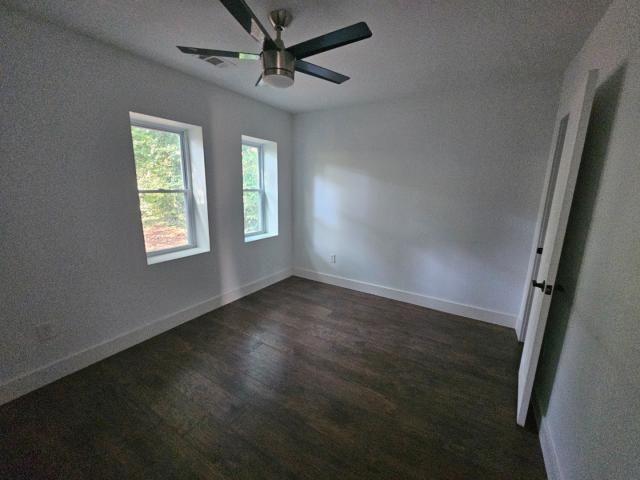 296 Thornton Street Southwest Atlanta, GA 30315 - Photo 8 of 10