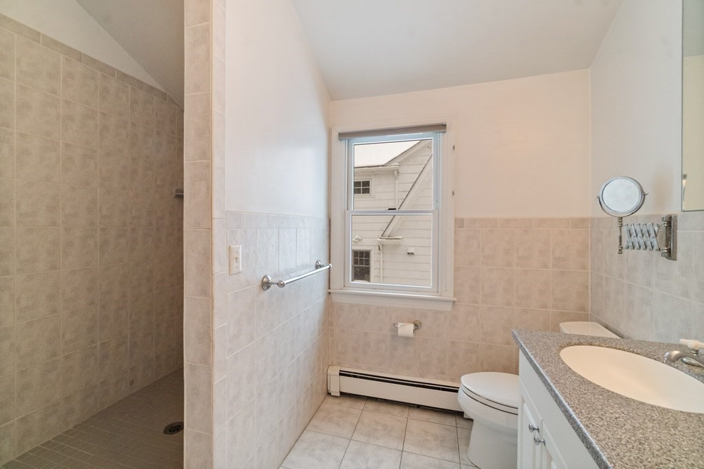 136 Oliver Road Newton, MA 02468 - Photo 19 of 38 Gallery Image 19