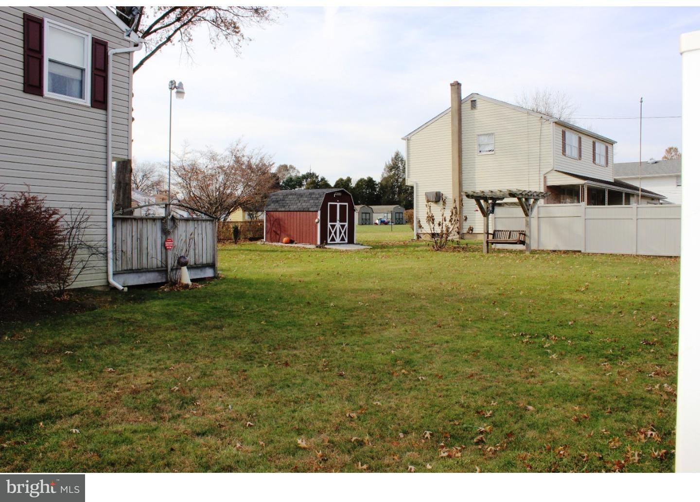 1298 Whitney Road Southampton, PA 18966 - Photo 22 of 25 Exterior Side
