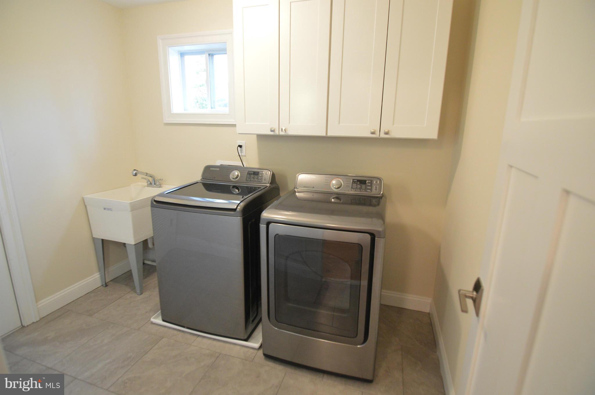 9404 Riley Place Silver Spring, MD 20910 - Photo 20 of 30 Laundry Room
