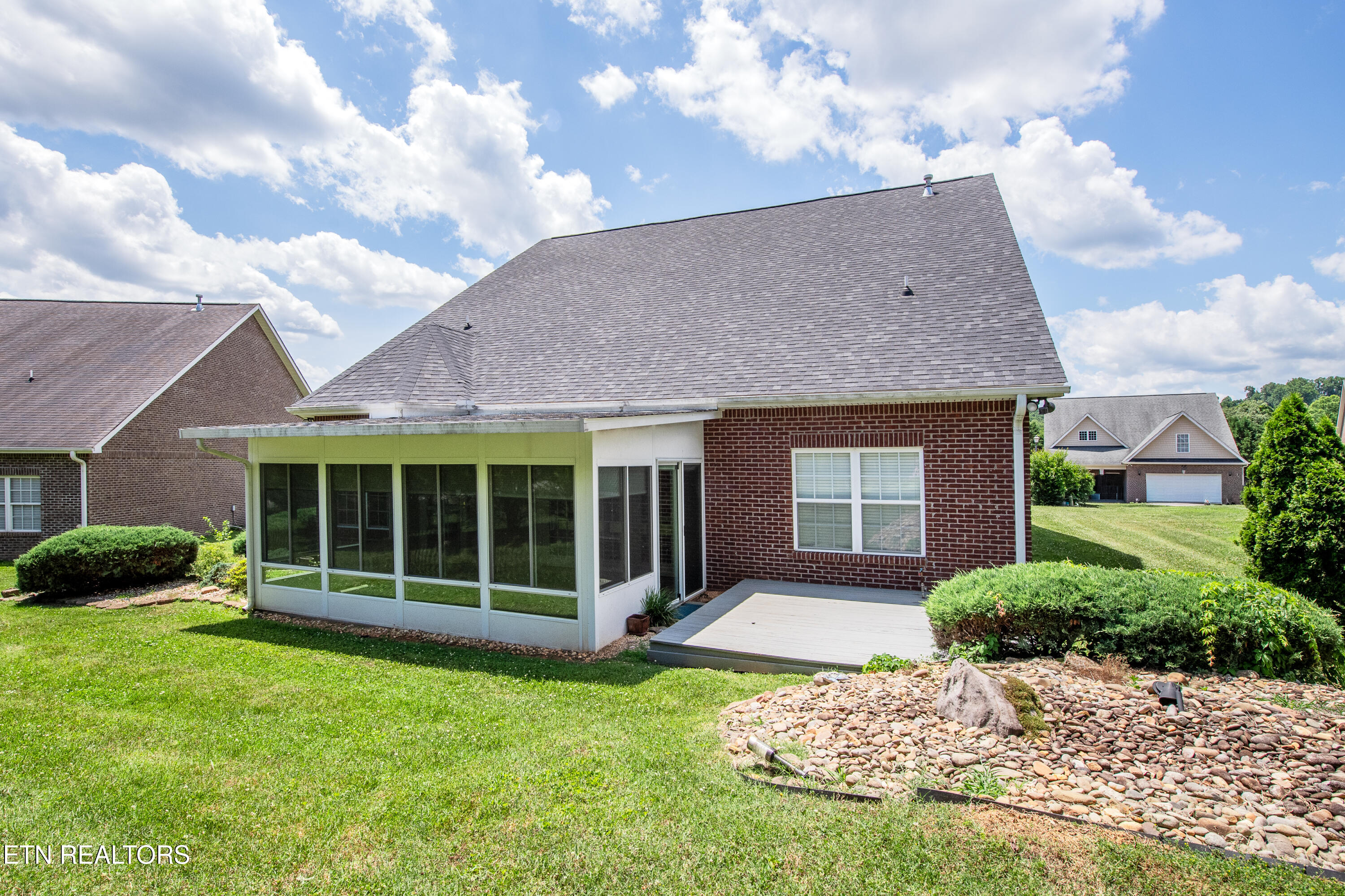 120 Meridian Way Clinton, TN 37716 - Photo 37 of 47 HOB_3633-Edit