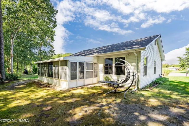 $430,000 | 9 Whitney Court, Brick, NJ 08724