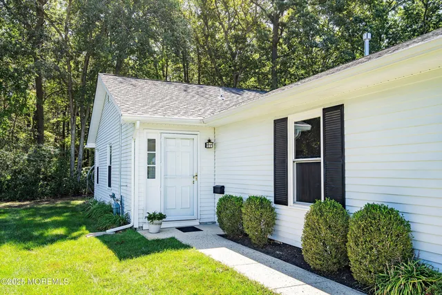 $430,000 | 9 Whitney Court, Brick, NJ 08724