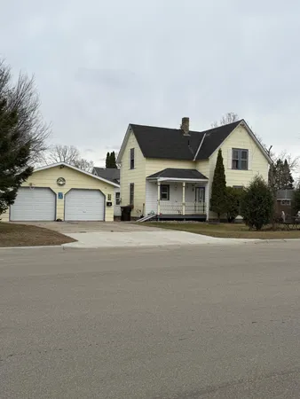 $144,900 | 357 5th Avenue Southwest, Perham, MN 56573