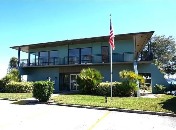 $190,000 | 2500 21st Street Northwest, Unit 15, Winter Haven, FL 33881