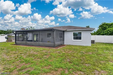 $205,000 | 2254 9th Terrace, Lehigh Acres, FL 33936