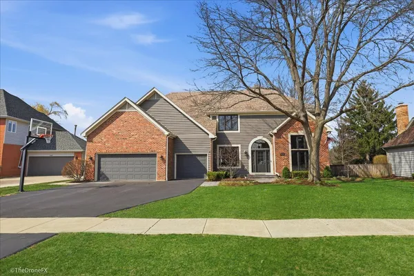$1,100,000 | 121 Brighton Drive, Wheaton, IL 60189