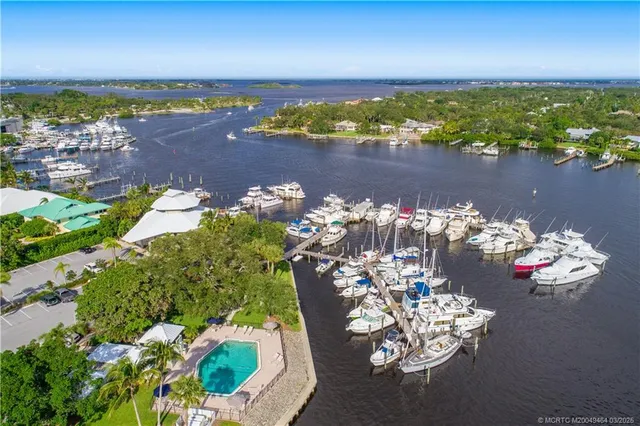 $465,000 | 3901 Southeast St Lucie Boulevard, Unit 39, Stuart, FL 34997
