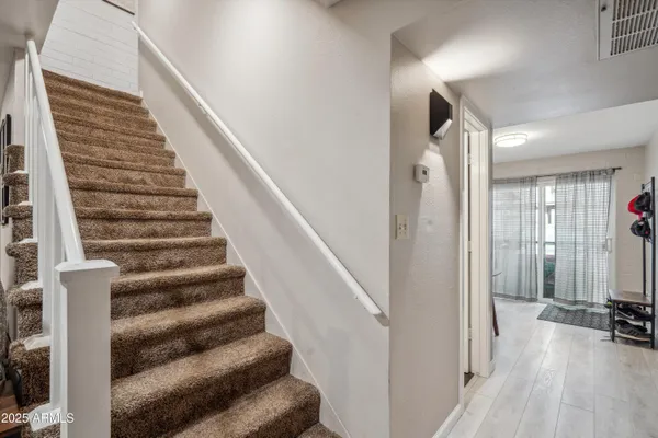 $220,000 | 6565 North 19th Avenue, Unit 36, Phoenix, AZ 85015