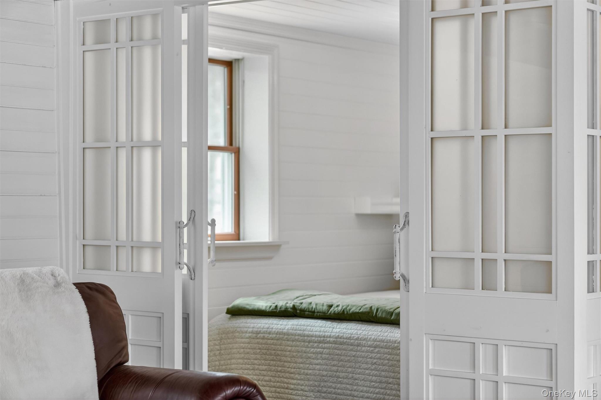 58 Oxford Springs Road Chester, NY 10918 - Photo 22 of 38 Sliding doors to bedroom