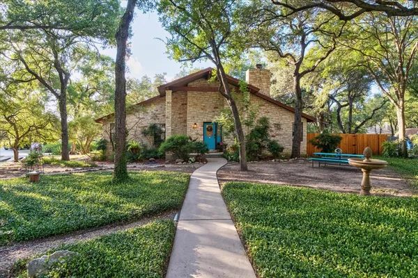 $525,000 | 208 Daybreak Cove, Buda, TX 78610