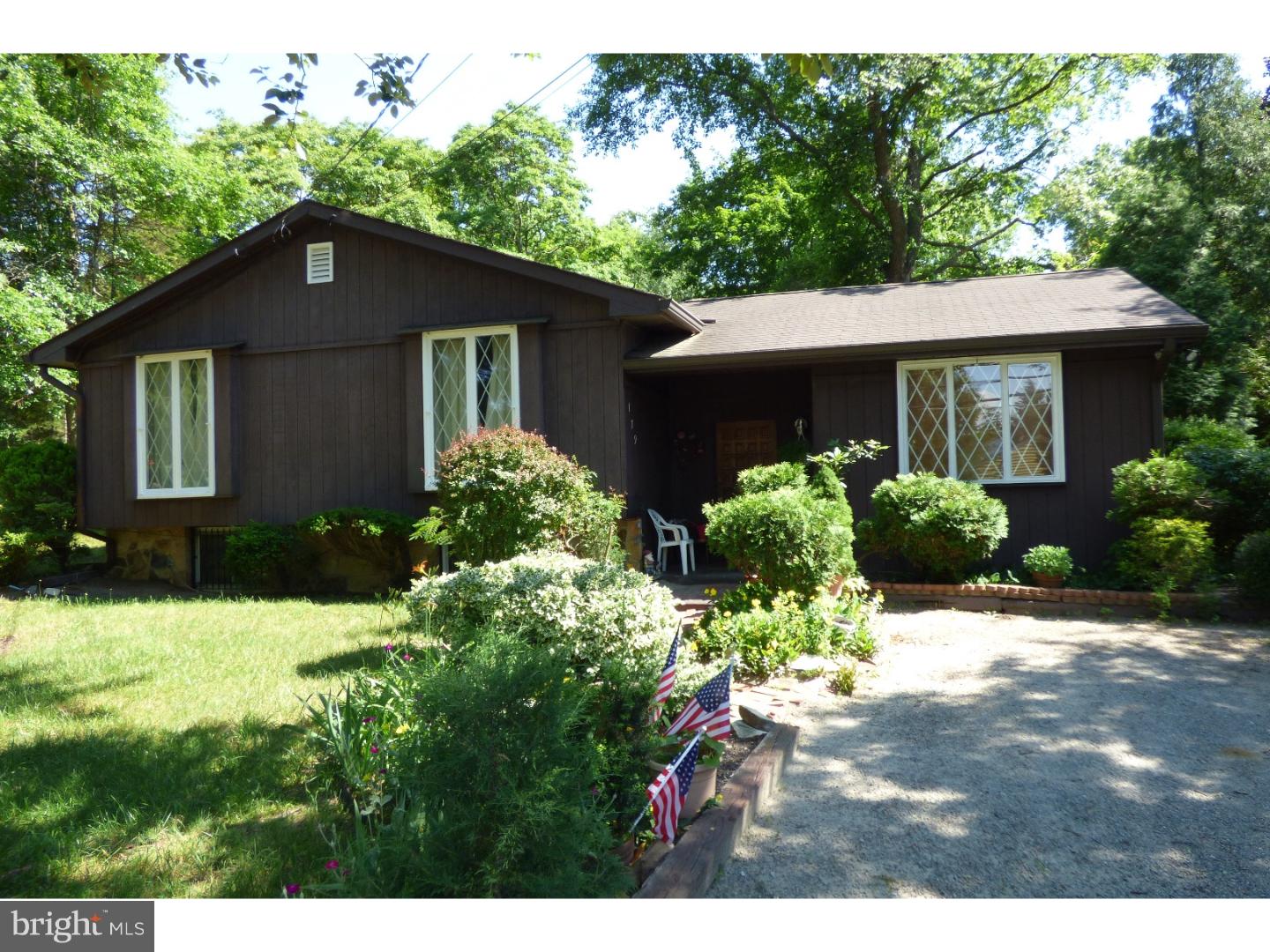 179 Clementon Road Berlin, NJ 08009 - Photo 1 of 15 Gallery Image 1